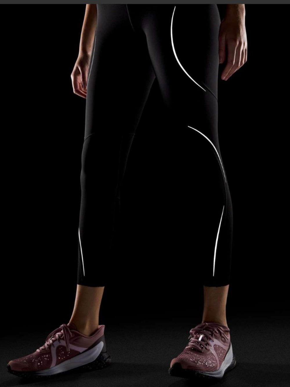 Lululemon Base Pace High-Rise Reflective Tight 25" Black Size 6 Small Pocket